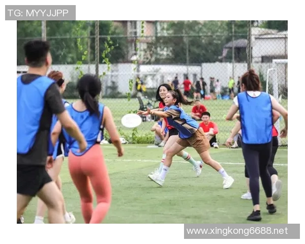 实时新闻南京飞盘队快攻战术解析与飞盘运动的魅力探讨